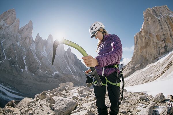 Technické strihy, obojstranné zipsy a ďalšie vychytávky sa hodia na špecifické aktivity